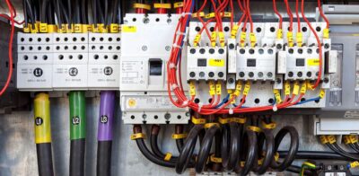 مراحل مونتاژ تابلو برق مونتاژ اتوماسیون TIVACO
